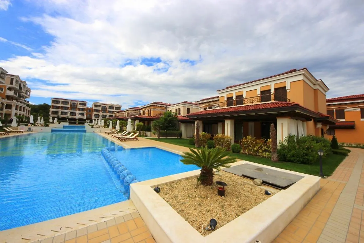 Green Life Beach Resort Apartment Sozopol